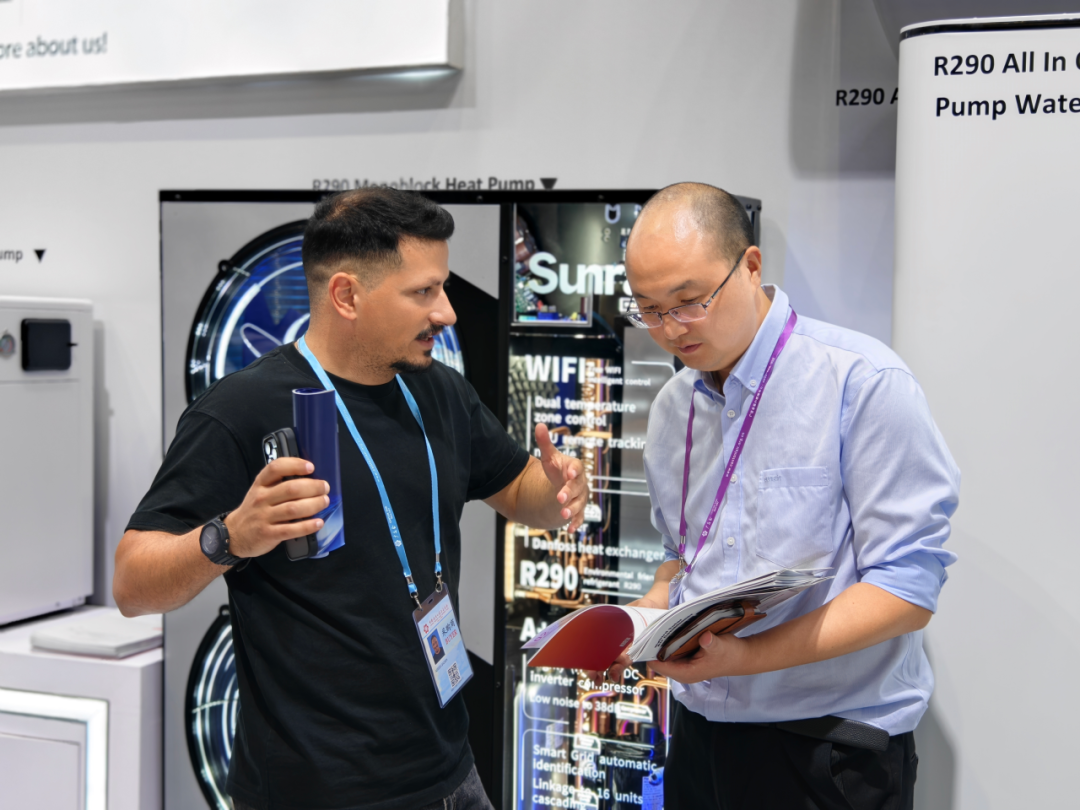 空氣能,太陽(yáng)能,熱水器 空氣能,太陽(yáng)能,熱水器